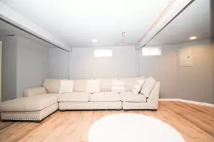 694 Westford St, Lowell, MA 01851 - Photo 30