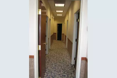 105-107 E Main St #2, Milford, MA 01757 - Photo 4