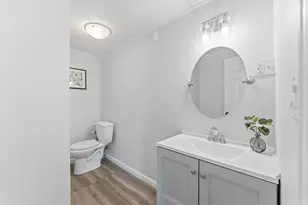 33 Alton Dr, Dudley, MA 01571 - Photo 22