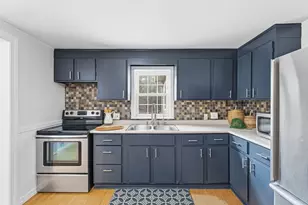 33 Alton Dr, Dudley, MA 01571 - Photo 10