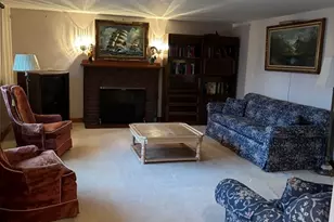 172 Florence St, Melrose, MA 02176 - Photo 8