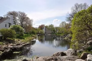 21 Concord Green, Concord, MA 01742 - Photo 2