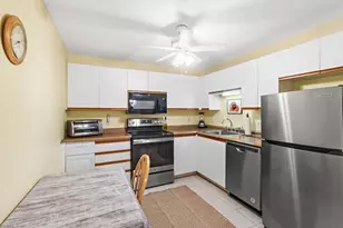 3920 Mystic Valley Pkwy, Medford, MA 02155 - Photo 10