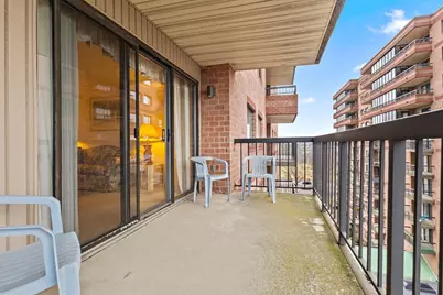 3920 Mystic Valley Parkway #709, Medford, MA 02155 - Photo 22