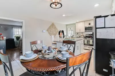 20 Washburn St, Attleboro, MA 02703 - Photo 6