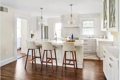 27 Everett Ave, Winchester, MA 01890 - Photo 4