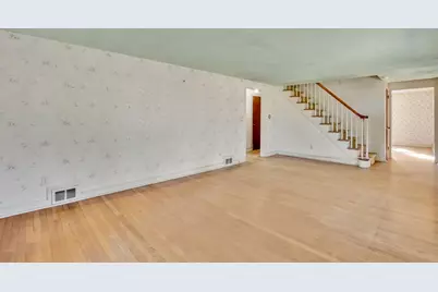 865 S Branch Pkwy, Springfield, MA 01118 - Photo 20