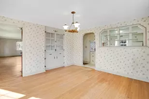 865 S Branch Pkwy, Springfield, MA 01118 - Photo 16