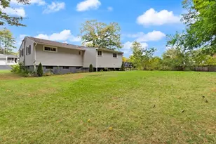 9 Marie Dr, Wilmington, MA 01887 - Photo 32