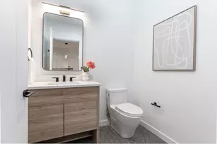 1395 Washington St, Boston, MA 02118 - Photo 24