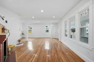 11 Herman St, Springfield, MA 01108 - Photo 8