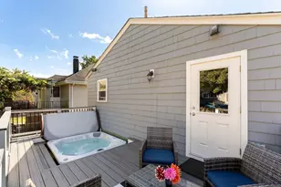 38 Newport Rd, Hull, MA 02045 - Photo 18