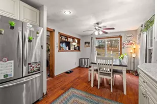 37 Lombard Ave, Amesbury, MA 01913 - Photo 12