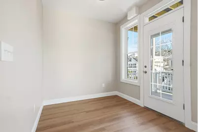8 Vine Street #3, Haverhill, MA 01830 - Photo 4