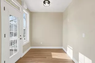 8 Vine St, Haverhill, MA 01830 - Photo 6