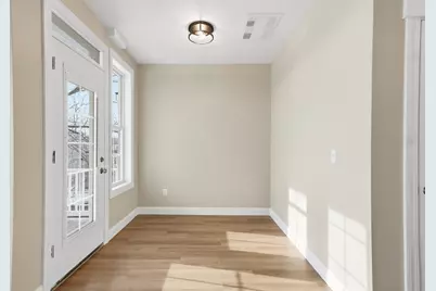 8 Vine Street #6, Haverhill, MA 01830 - Photo 4