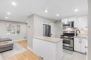 49 Pierce Rd, Watertown, MA 02472 - Photo 10