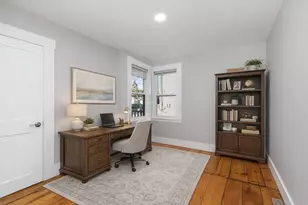 117 Elm St, Amesbury, MA 01913 - Photo 24