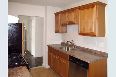 4925 Washington #309, Boston, MA 02132 - Photo 2