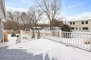 58 Neillian Way, Bedford, MA 01730 - Photo 16