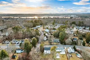 395 Vernon St, Wakefield, MA 01880 - Photo 34