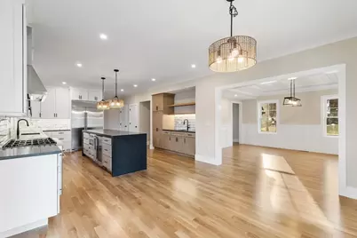 395 Vernon Street, Wakefield, MA 01880 - Photo 10