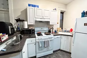 39 Hemenway St, Boston, MA 02115 - Photo 1