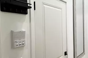 360 Meridian St, Boston, MA 02128 - Photo 30