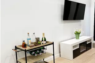 360 Meridian St, Boston, MA 02128 - Photo 8