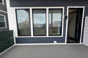 360 Meridian St, Boston, MA 02128 - Photo 28