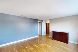 13 West St, Woburn, MA 01801 - Photo 8