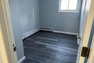 106 Kilburn St, Fall River, MA 02724 - Photo 6