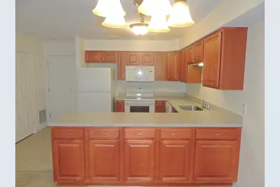 27 Greenleaves Drive #726, Amherst, MA 01002 - Photo 8