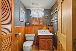 205 Pond St, Rockland, MA 02370 - Photo 32