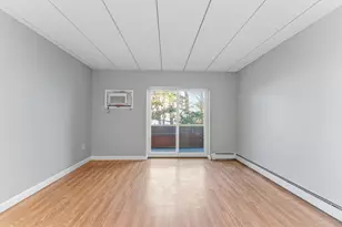 1011 Main St, Woburn, MA 01801 - Photo 14