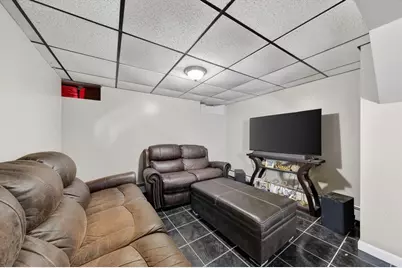 71 Smith St, Fall River, MA 02721 - Photo 26