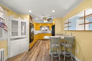 9 Liberty St, Taunton, MA 02718 - Photo 6