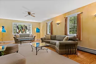 7 Upper Meadow Ln, Oak Bluffs, MA 02557 - Photo 4