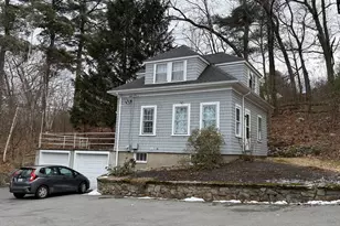 27 Breakneck Hill Rd, Southborough, MA 01772 - Photo 1