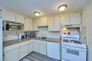 26 Meeting House Path, Ashland, MA 01721 - Photo 8