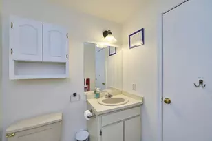 26 Meeting House Path, Ashland, MA 01721 - Photo 16