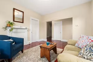 39 Lothrop, Boston, MA 02135 - Photo 2