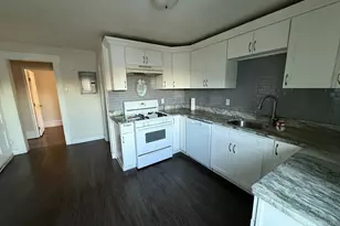 4 Frye St, Lowell, MA 01851 - Photo 10