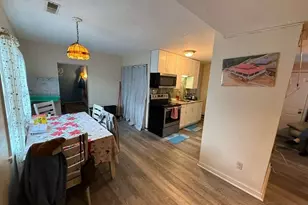 98 School St, Lowell, MA 01854 - Photo 10