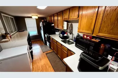 98 School St, Lowell, MA 01854 - Photo 22