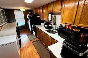 98 School St, Lowell, MA 01854 - Photo 22