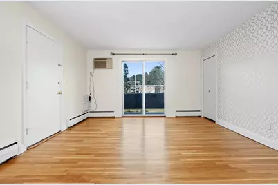 25 Lionel Ave #E, Waltham, MA 02452 - Photo 12