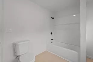 6 Coffin Ave Ct, New Bedford, MA 02746 - Photo 18