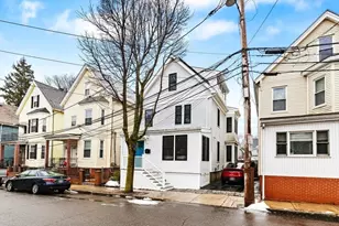 12 Montgomery, Somerville, MA 02145 - Photo 2