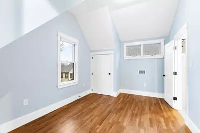 12 Montgomery, Somerville, MA 02145 - Photo 16